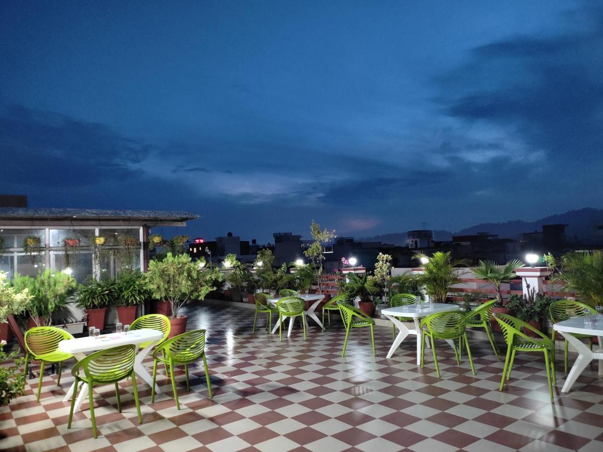 Hotel Krishna Ji Haridwār Exterior foto